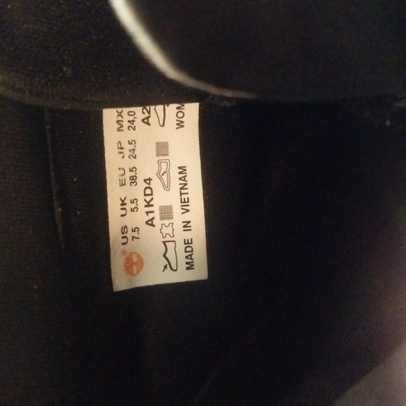 Timberland Boots - Picture 7 of 7